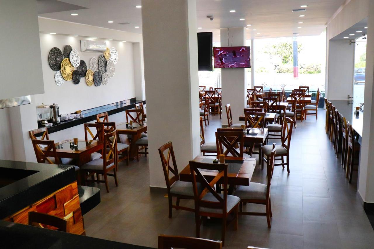Hotel Bugari Aeropuerto Guadalajara Las Pintas Exteriér fotografie